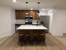 featured image of 547 W Floribunda Dr