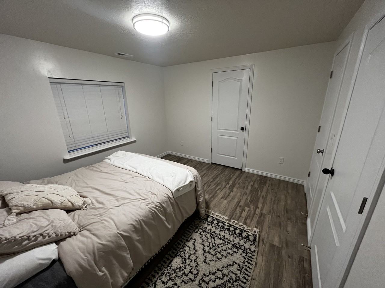 547 W Floribunda Dr - Photo 6 of 13