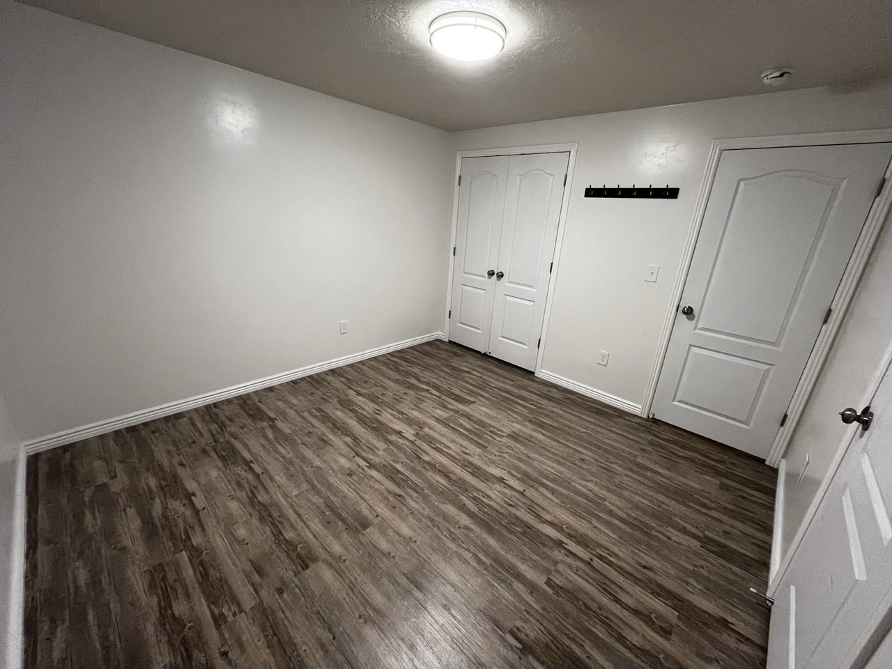 547 W Floribunda Dr - Photo 7 of 13