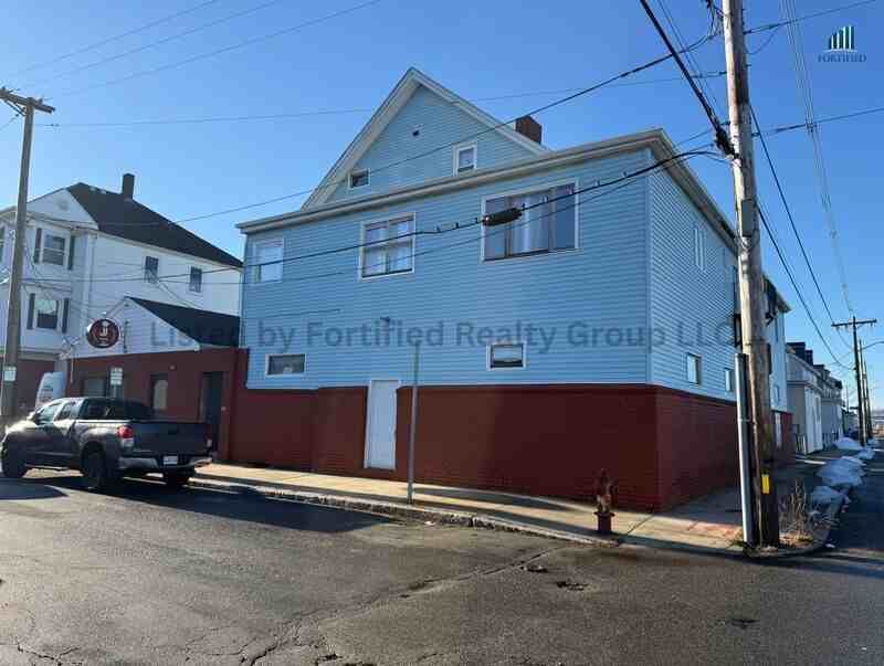 297 Lindsey St - Photo 6 of 6