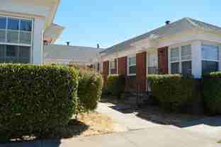 5034 Se 75th Ave - Photo 1 of 1