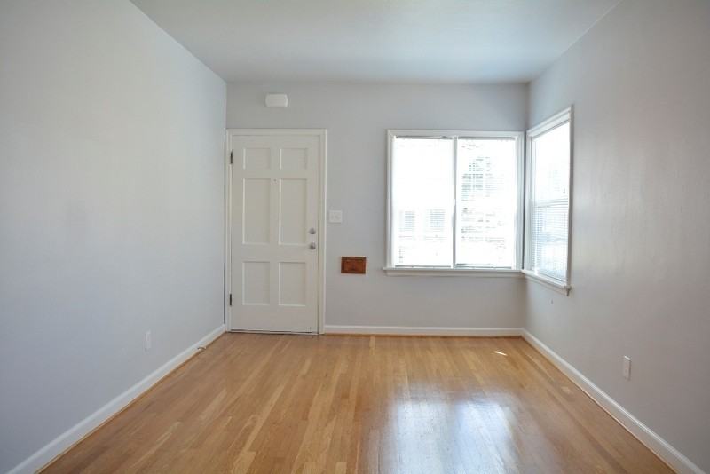 5034 Se 75th Ave - Photo 2 of 14