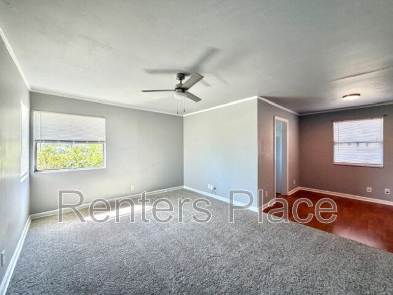 2915 E Easton St #A - Photo 3 of 12