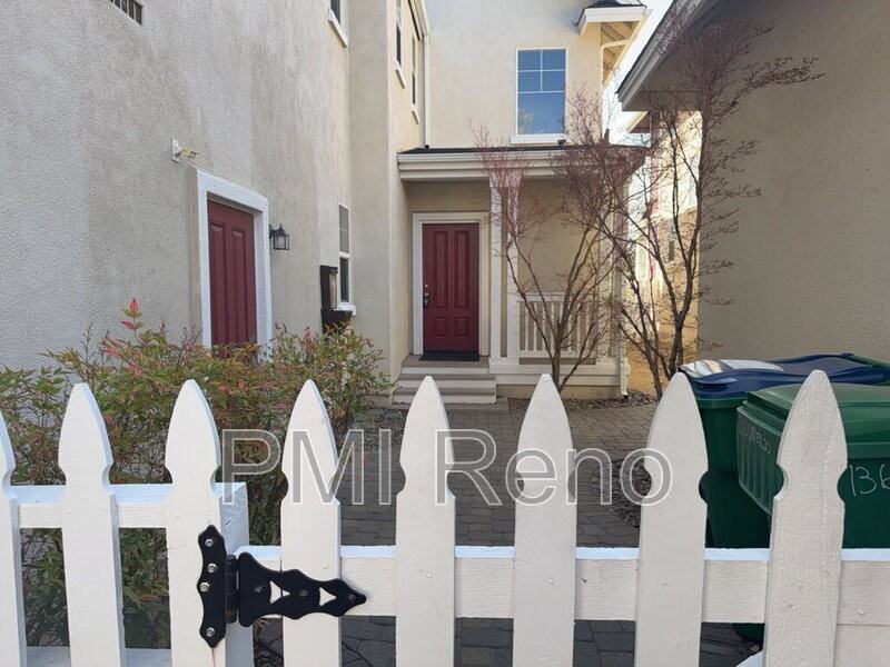 1360 Waterloo Dr - Photo 5 of 29