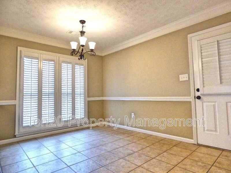 2723 Summerfield Pl - Photo 5 of 16