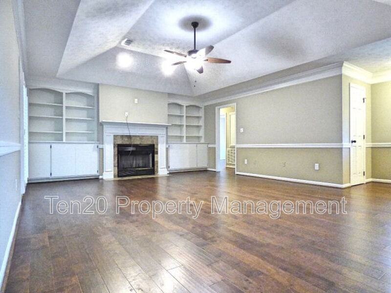 2723 Summerfield Pl - Photo 6 of 16