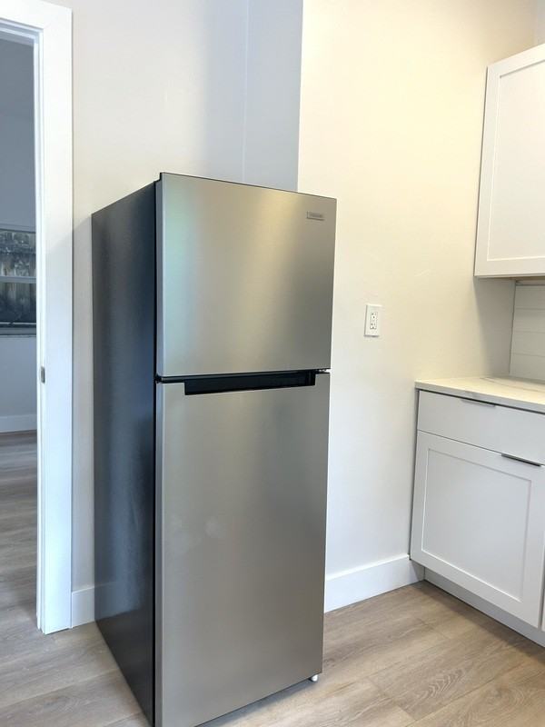 485 Nw 25th Ct #1B - Photo 3 of 20