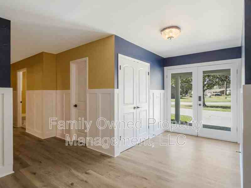 23 Shadowmoss Pkwy - Photo 6 of 50