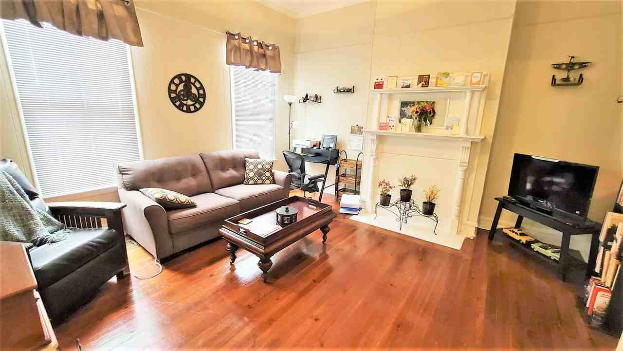 116 N Lewis St - Photo 5 of 14