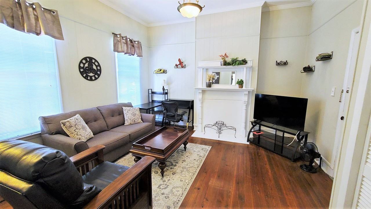 116 N Lewis St - Photo 6 of 14