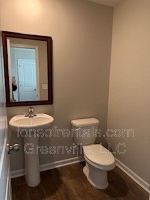 304 Millen Dr - Photo 7 of 19