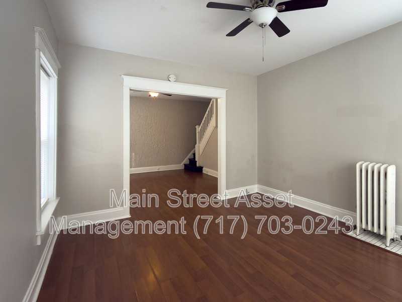 1620 Randolph St - Photo 5 of 42