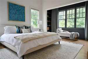 featured image of 801 Adair Ave Ne