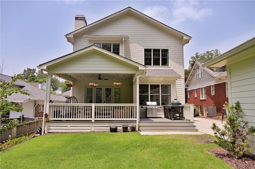 801 Adair Ave Ne - Photo 5 of 50