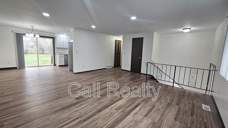 3718 E 22nd Ave - Photo 6 of 29