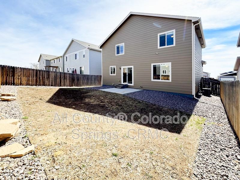 5322 Kingscote Dr - Photo 6 of 21