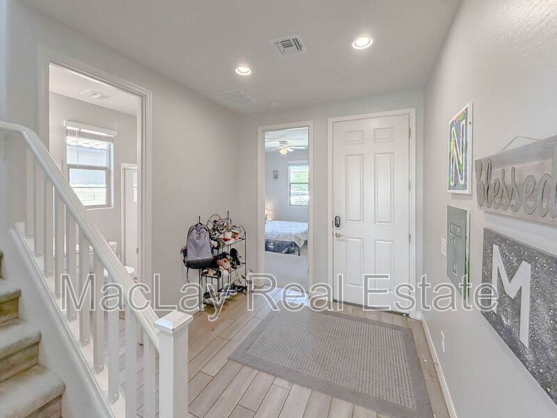 21620 S 225th Way - Photo 2 of 25