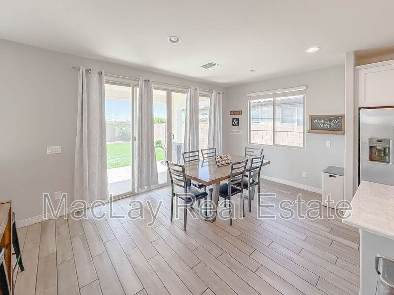 21620 S 225th Way - Photo 4 of 25