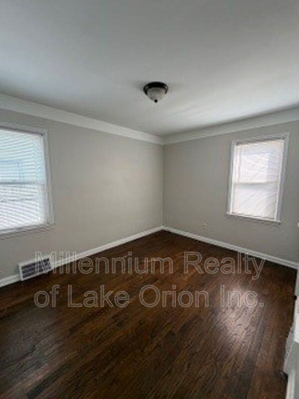 17798 Eddon St - Photo 5 of 13