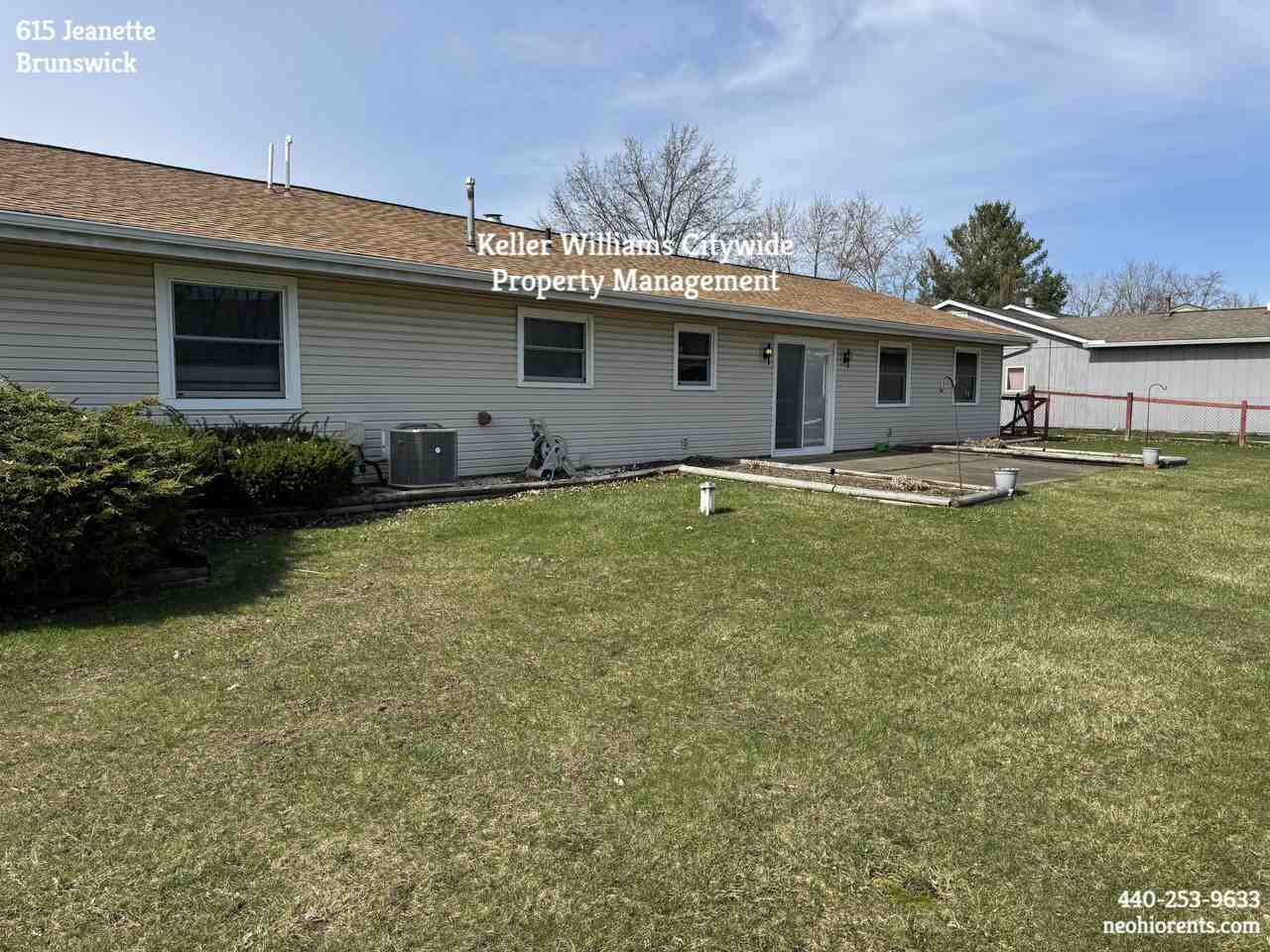 615 Jeanette St - Photo 4 of 23