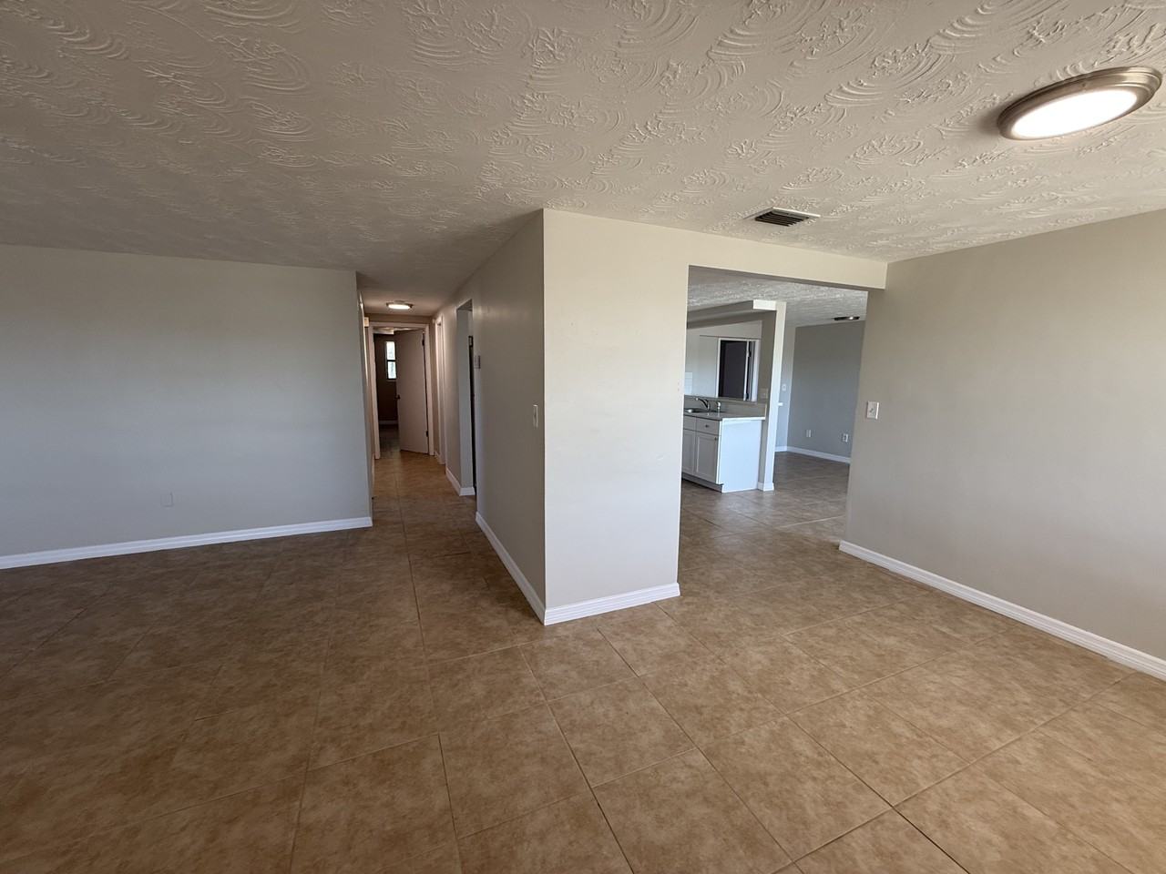 3215 Darlington Rd - Photo 5 of 20