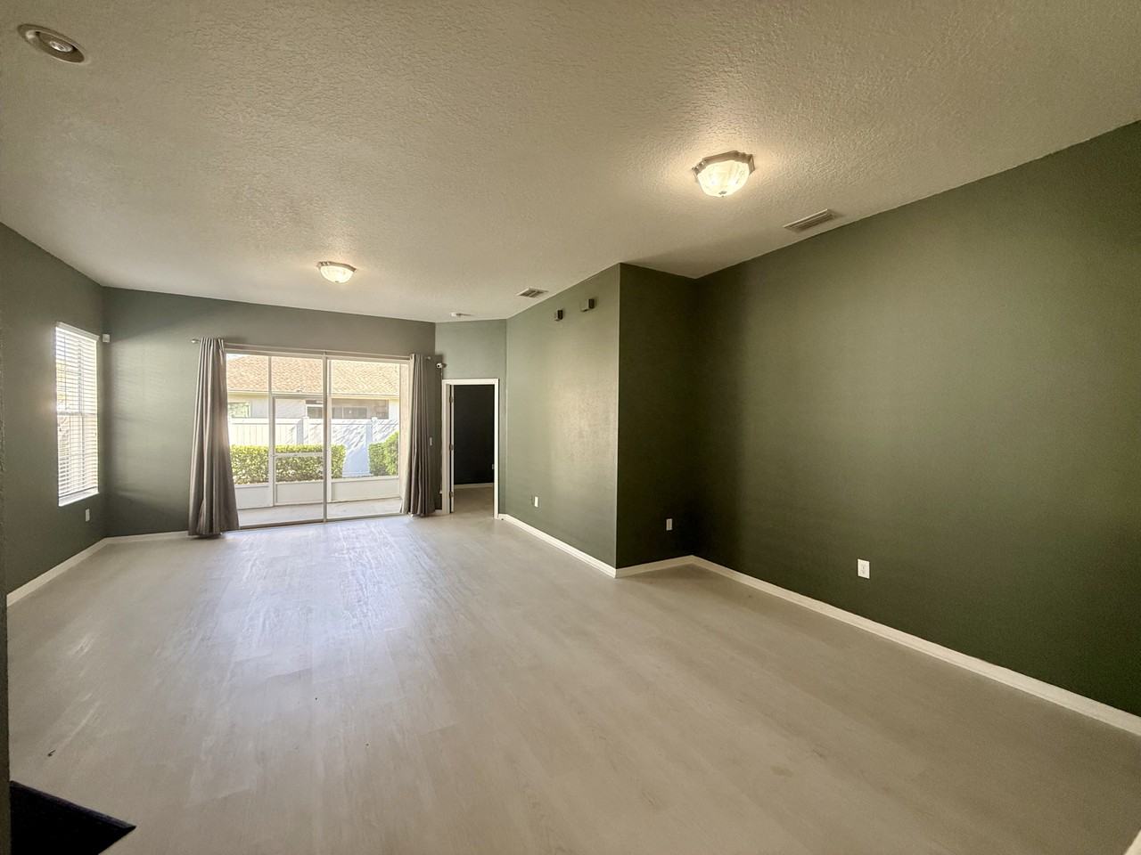 31819 Blythewood Way - Photo 5 of 40