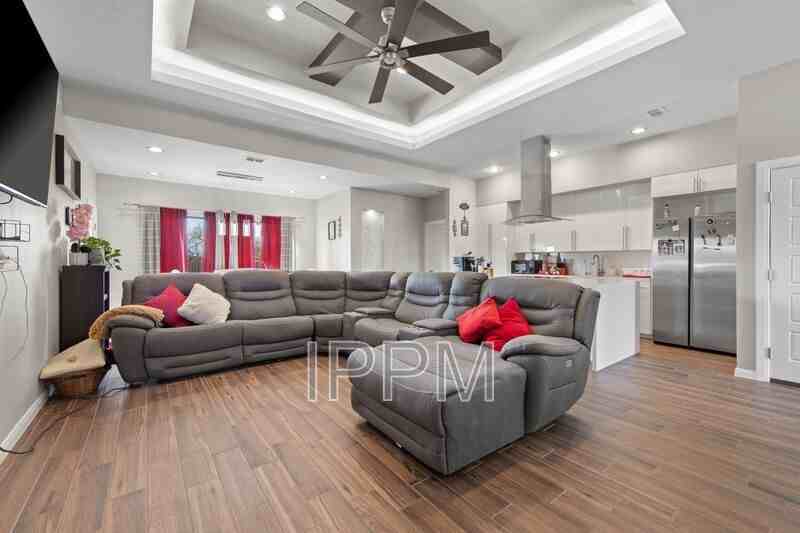 30816 Muraya St - Photo 4 of 20