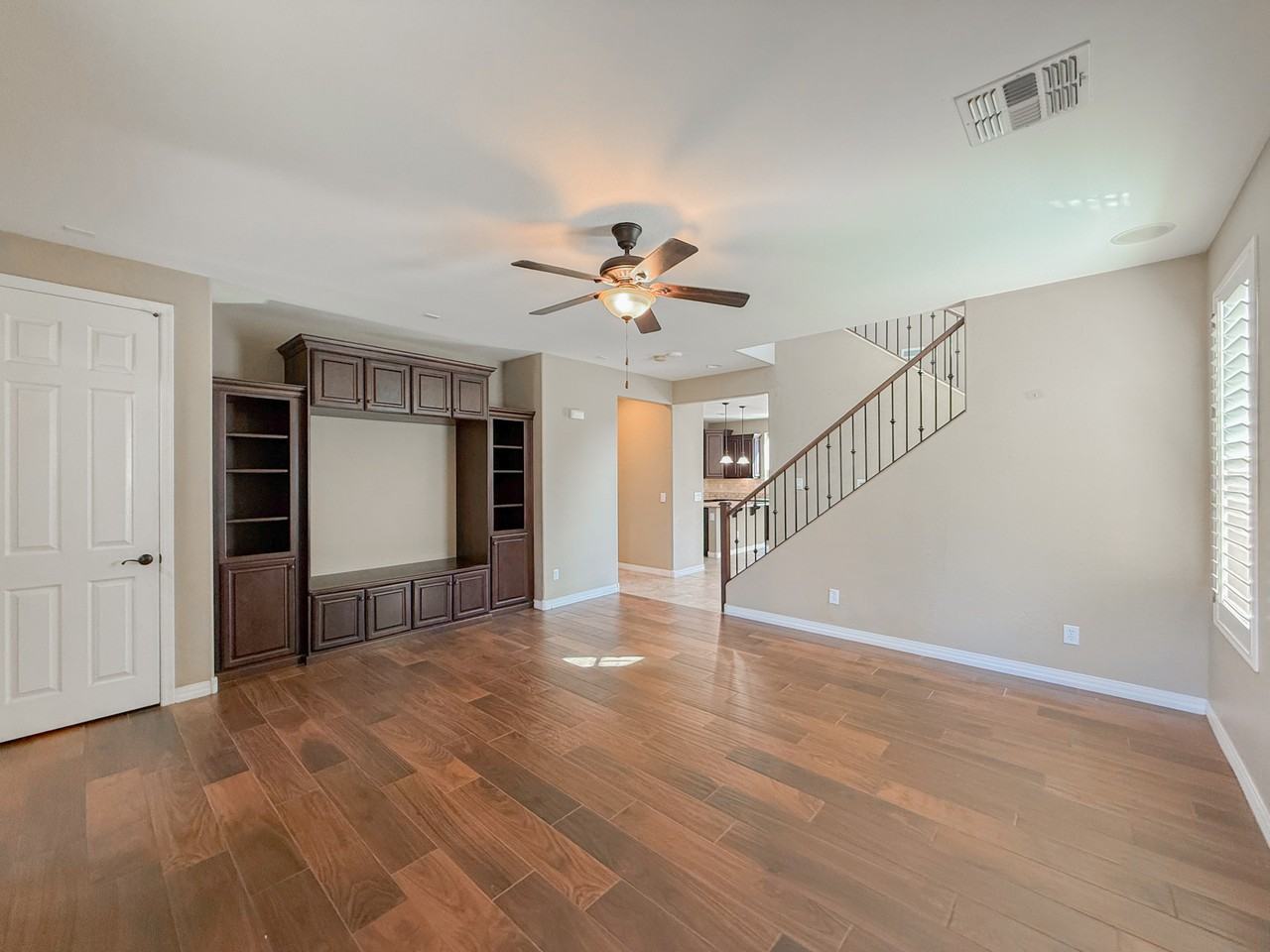 7707 S 23rd Ln - Photo 5 of 39