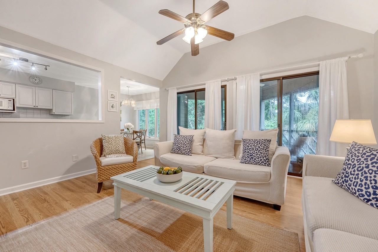 4770 Tennis Club Villas - Photo 5 of 15