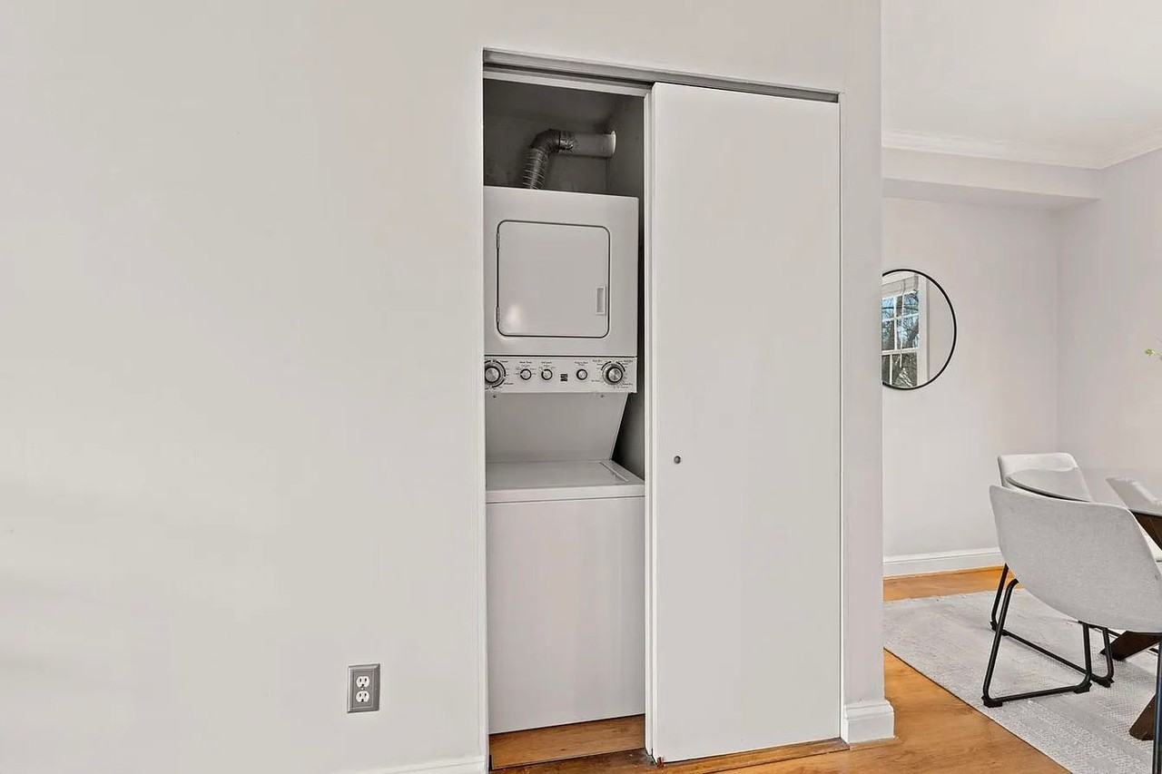 2509 Arlington Blvd #22 - Photo 5 of 14