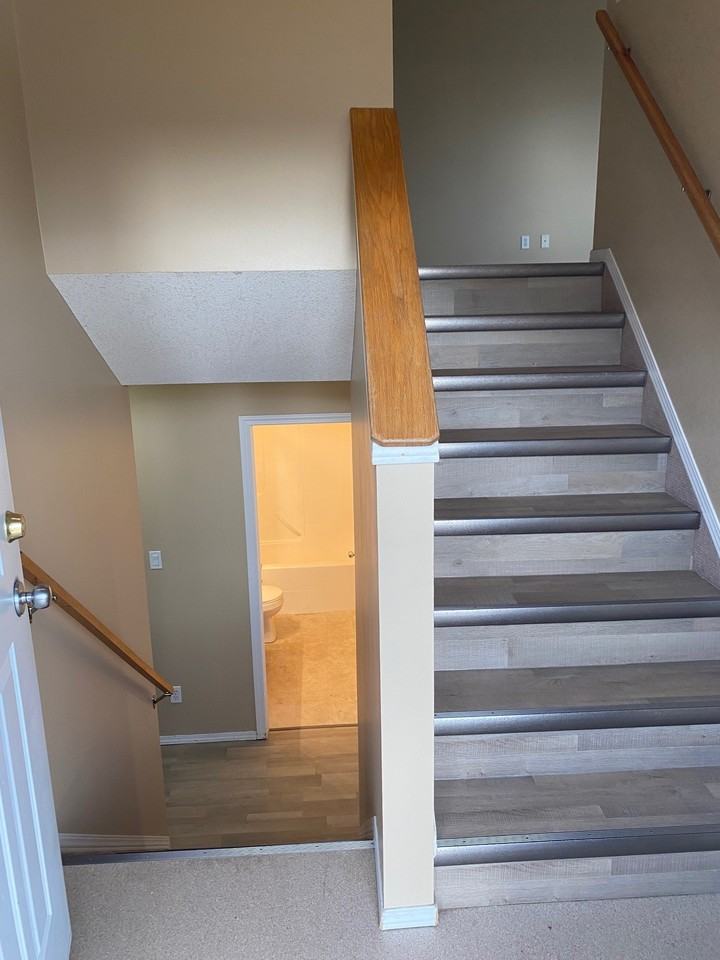 5 Highlands Pl W - Photo 7 of 13