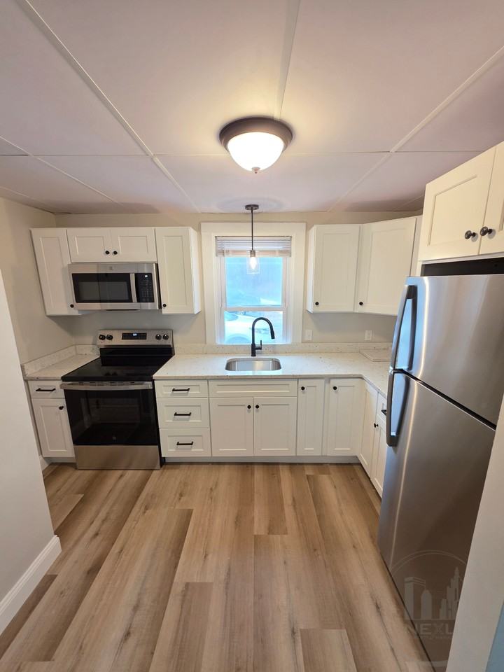 5 Chopmist Hill Rd - Photo 2 of 10