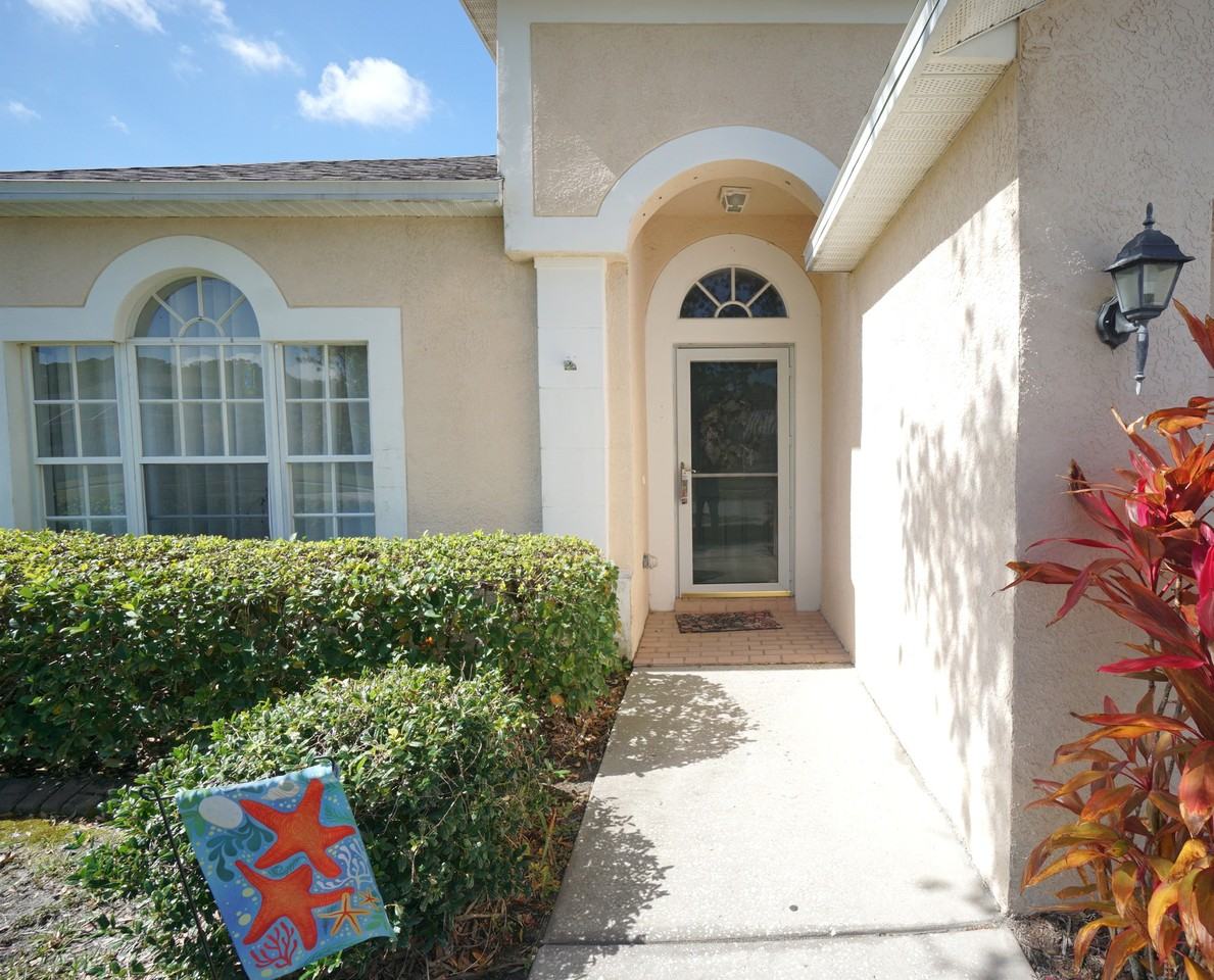 14330 Moon Flower Dr - Photo 2 of 31