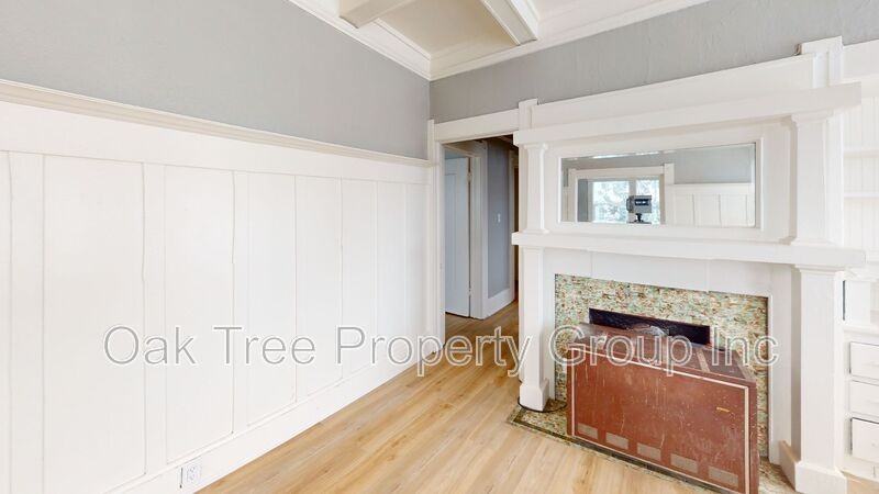 3252 Martin Luther King Jr Way - Photo 4 of 18