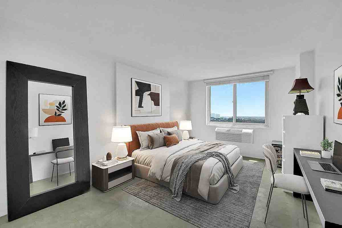 11818 Union Tpke - Photo 2 of 7