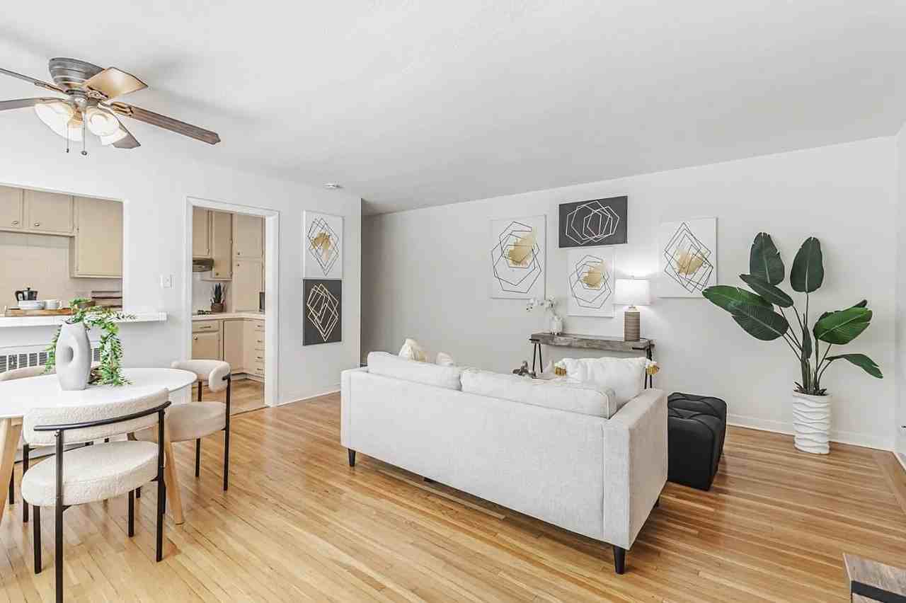 177 N El Camino Real - Photo 2 of 15