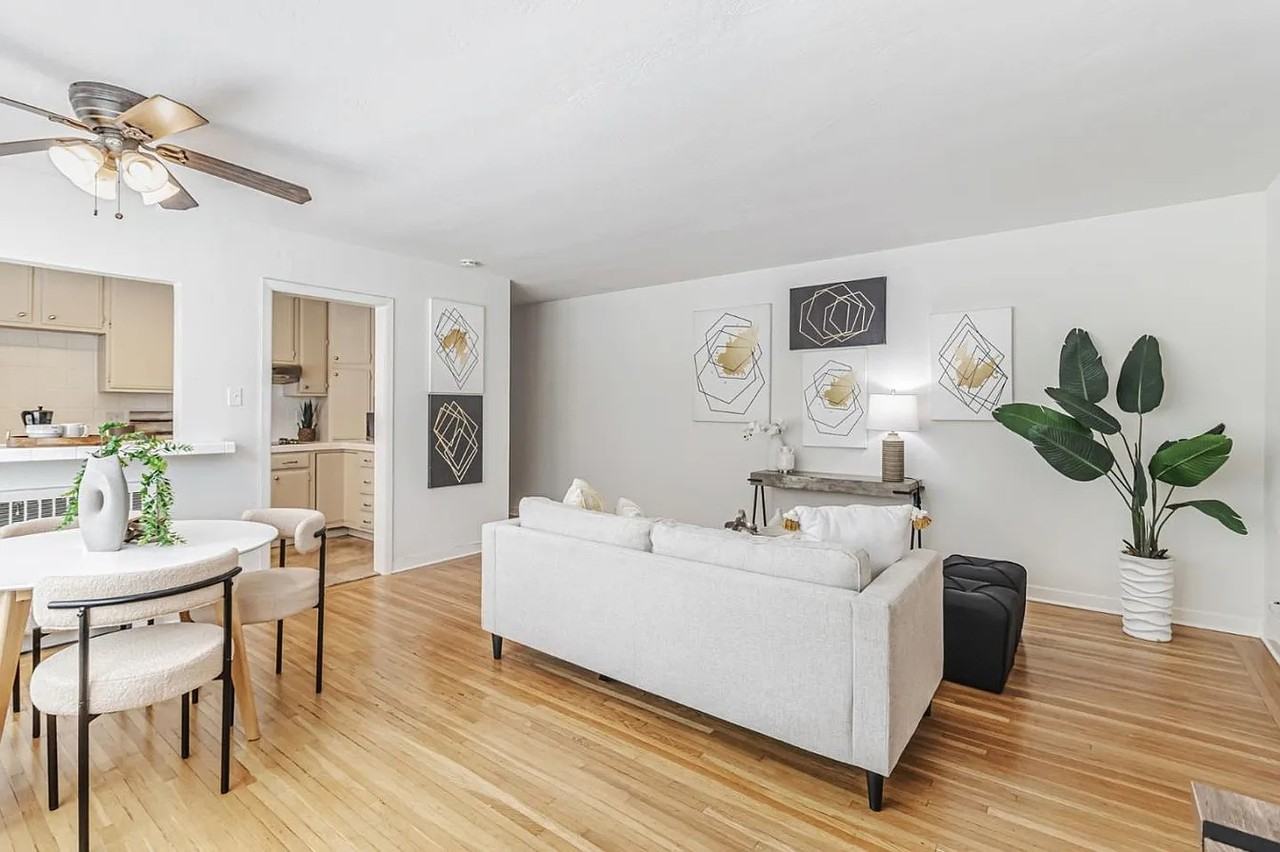 177 N El Camino Real - Photo 3 of 15