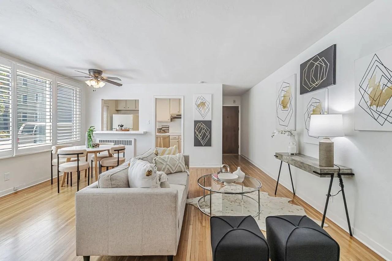 177 N El Camino Real - Photo 4 of 15