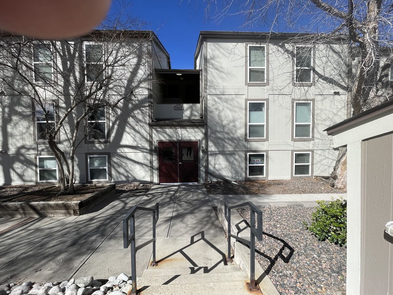 7265 S Xenia Cir #B - Photo 3 of 16