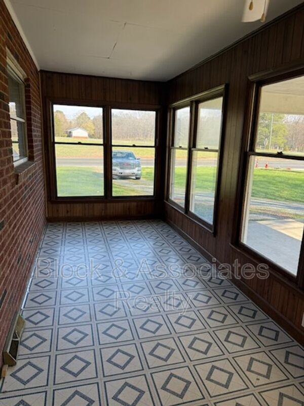 4204 Nc Highways - Photo 2 of 7