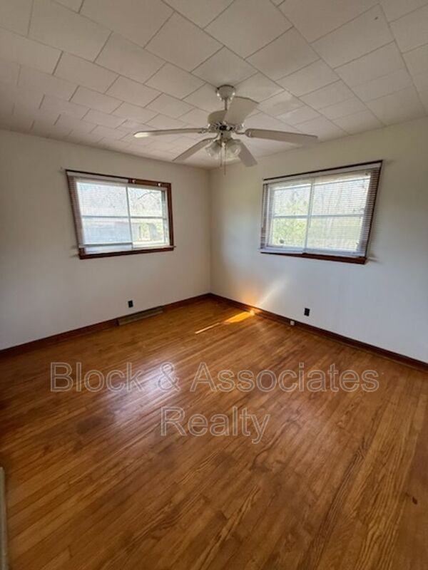 4204 Nc Highways - Photo 6 of 7