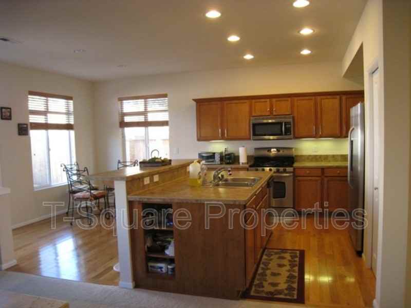 4023 134th Pl Se - Photo 4 of 11