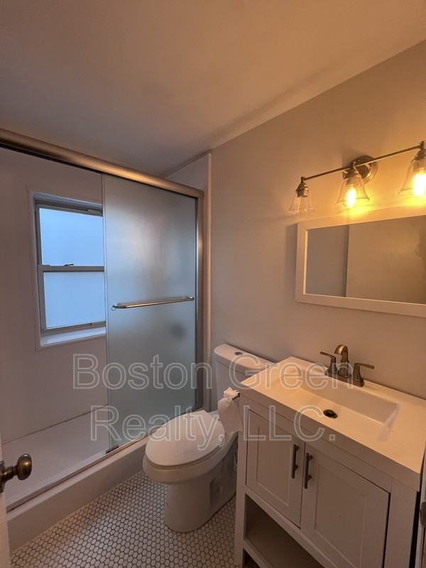 50 Seymour St #8UNIT8 - Photo 6 of 10