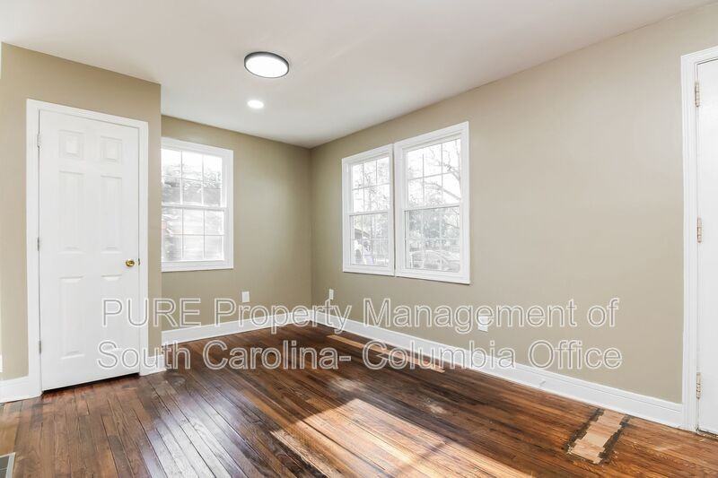 1902 Liberty St - Photo 4 of 16