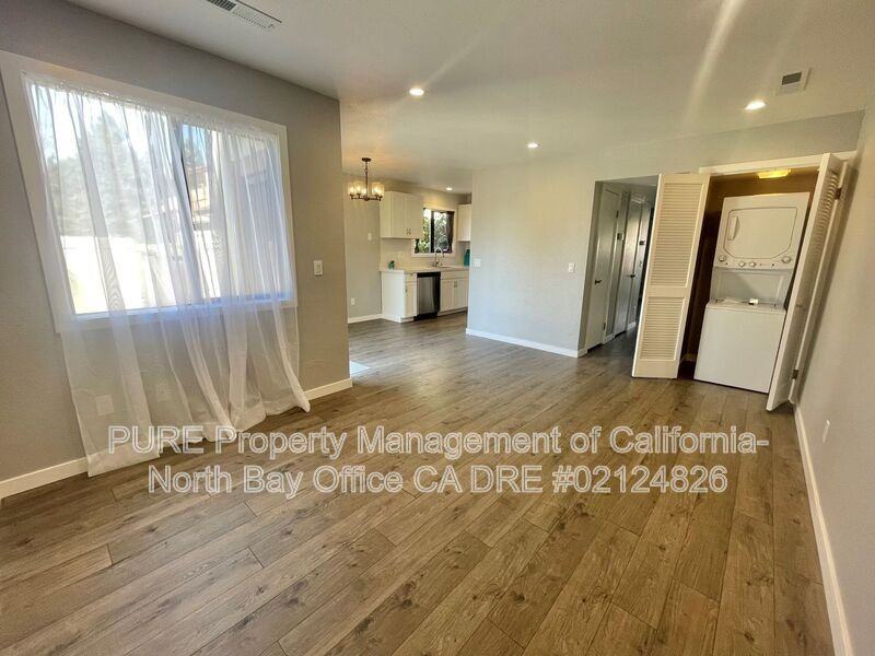 210 Park Place Dr - Photo 4 of 20