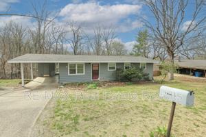 featured image of 9 Finger Dr