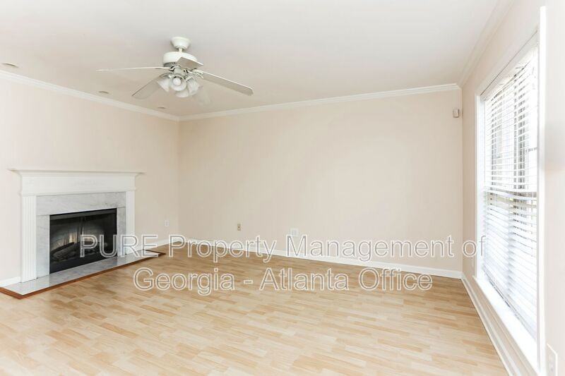 1934 Ivy Glen Dr Se - Photo 2 of 21