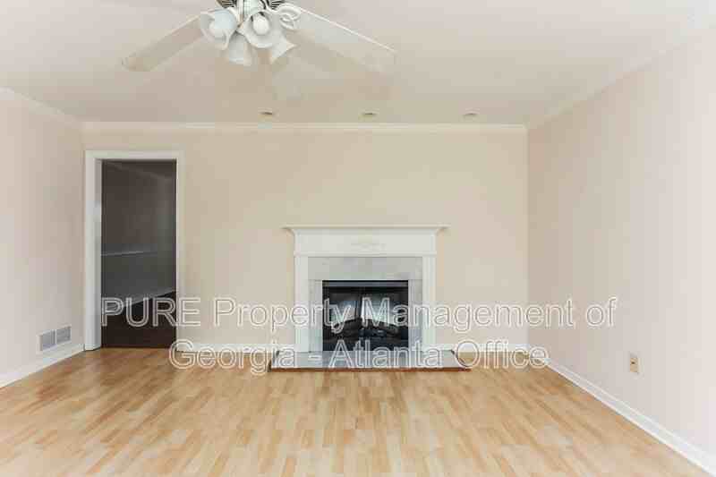 1934 Ivy Glen Dr Se - Photo 3 of 21