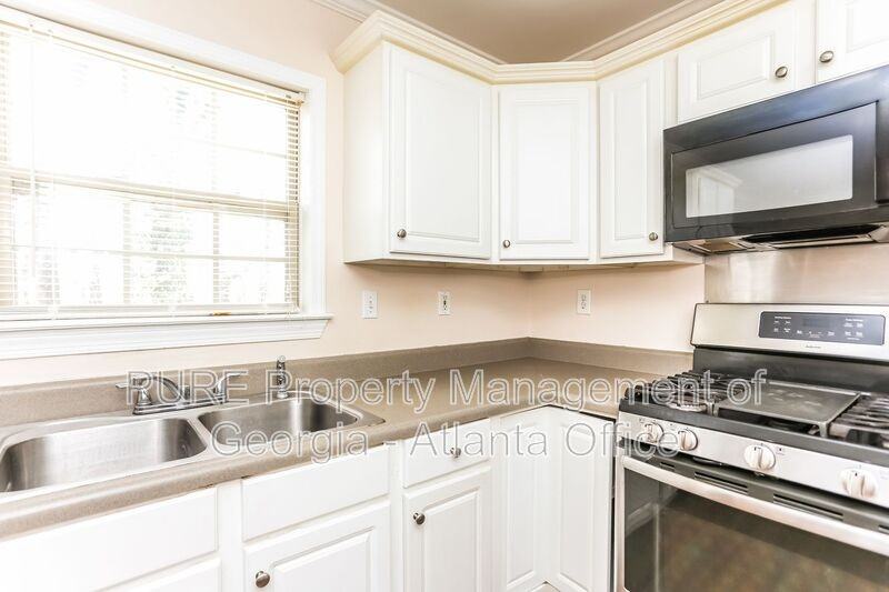 1934 Ivy Glen Dr Se - Photo 7 of 21