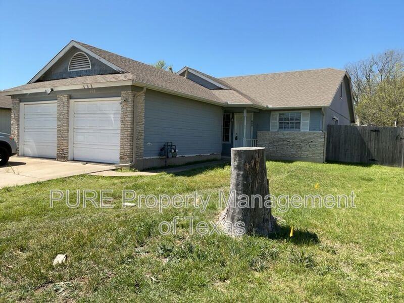 608 Greenlawn Blvd - Photo 2 of 27